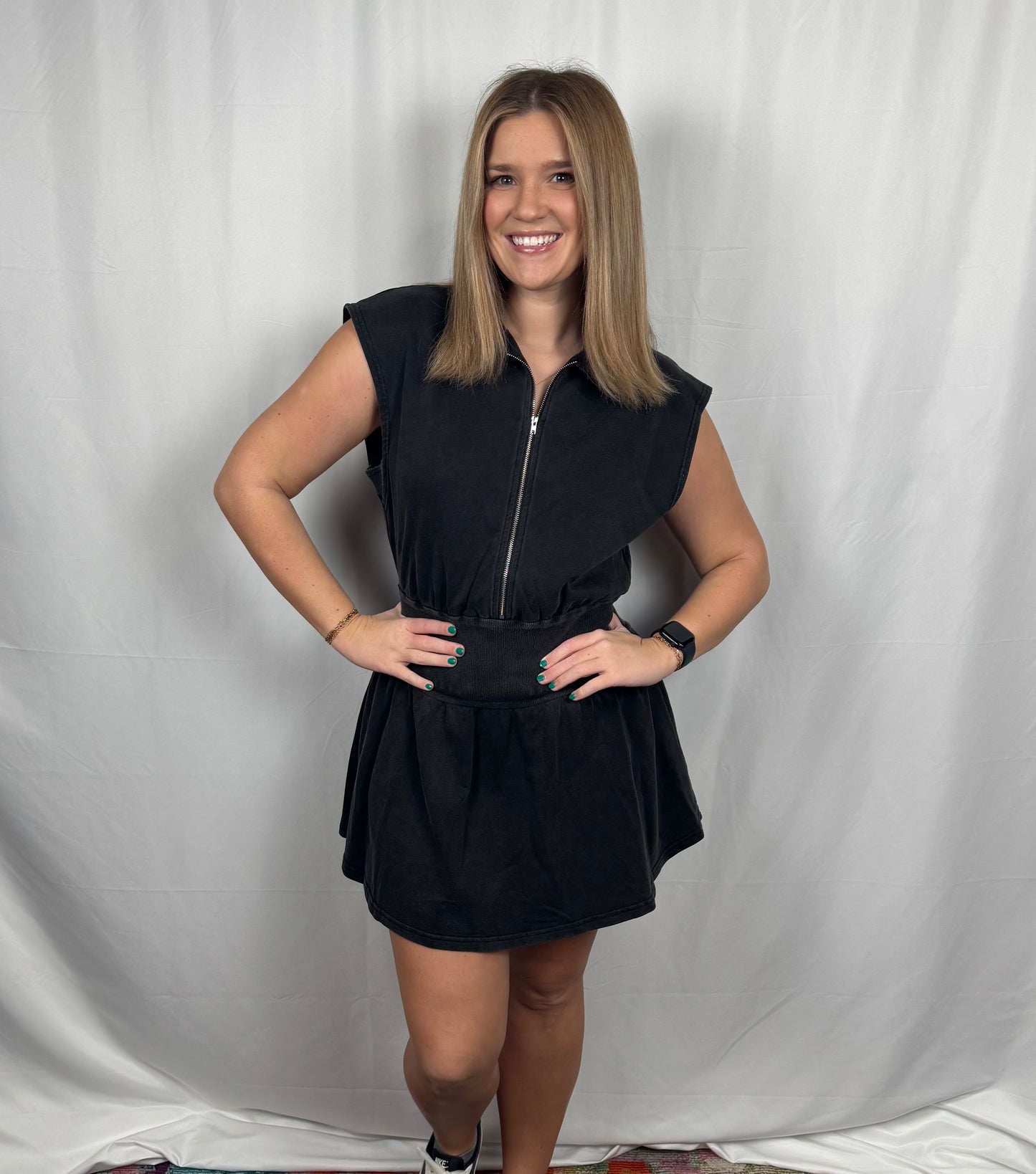 Effortless Zip Dress (Black)