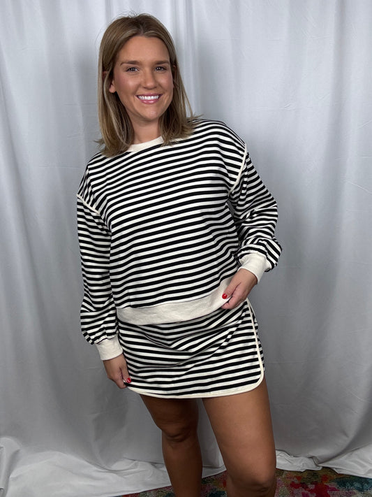 Stripe Right Pullover